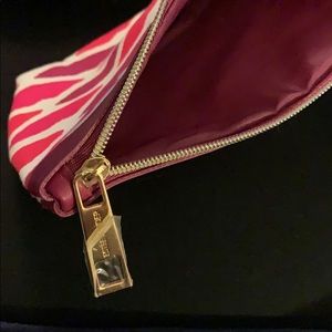 Ester Lauder NWT Cosmetic Bag Colorful Reds/Purple